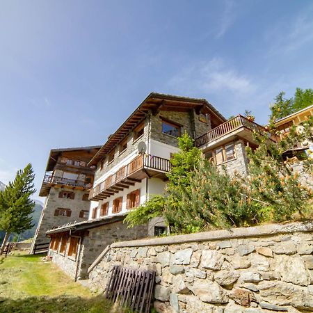 Hotel & Restaurant Perret - Mountain People Valgrisenche Exterior foto
