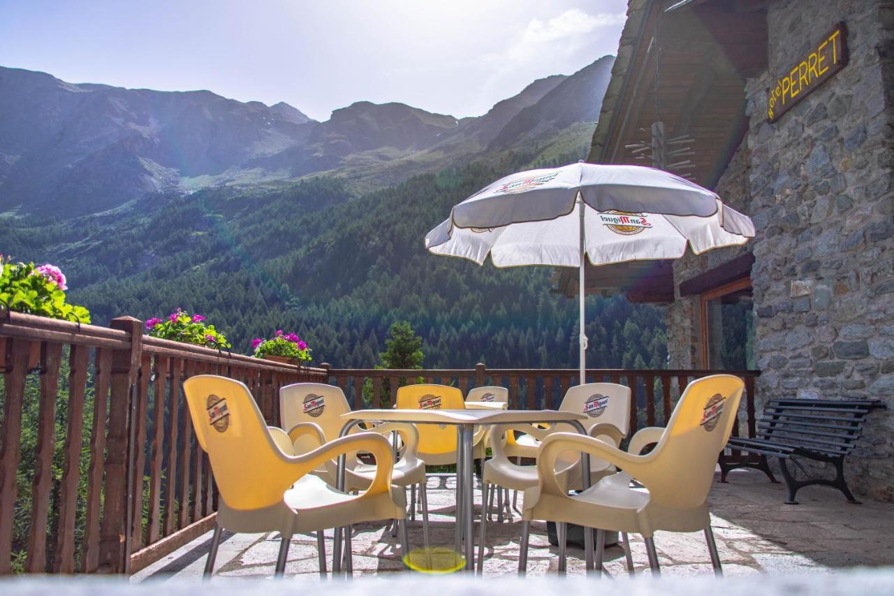 Hotel & Restaurant Perret - Mountain People Valgrisenche Exterior foto