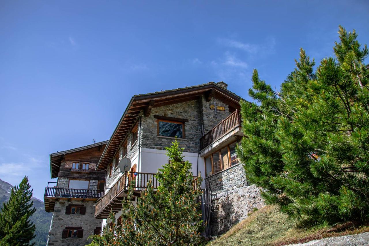 Hotel & Restaurant Perret - Mountain People Valgrisenche Exterior foto