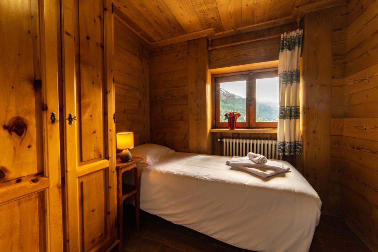 Hotel & Restaurant Perret - Mountain People Valgrisenche Exterior foto
